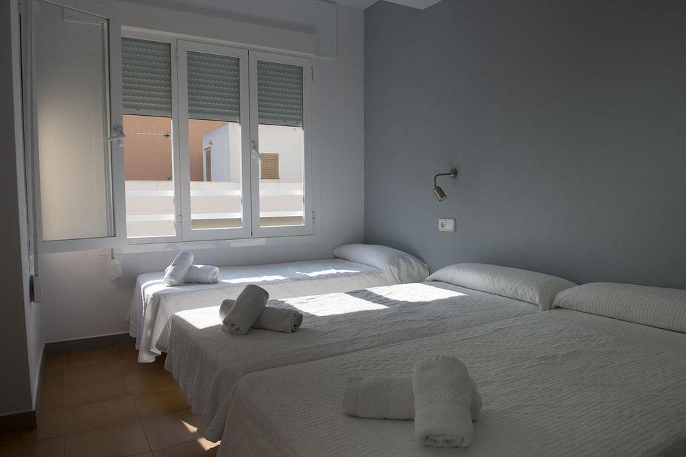 Hostal Ripoll Ibiza ภายนอก รูปภาพ
