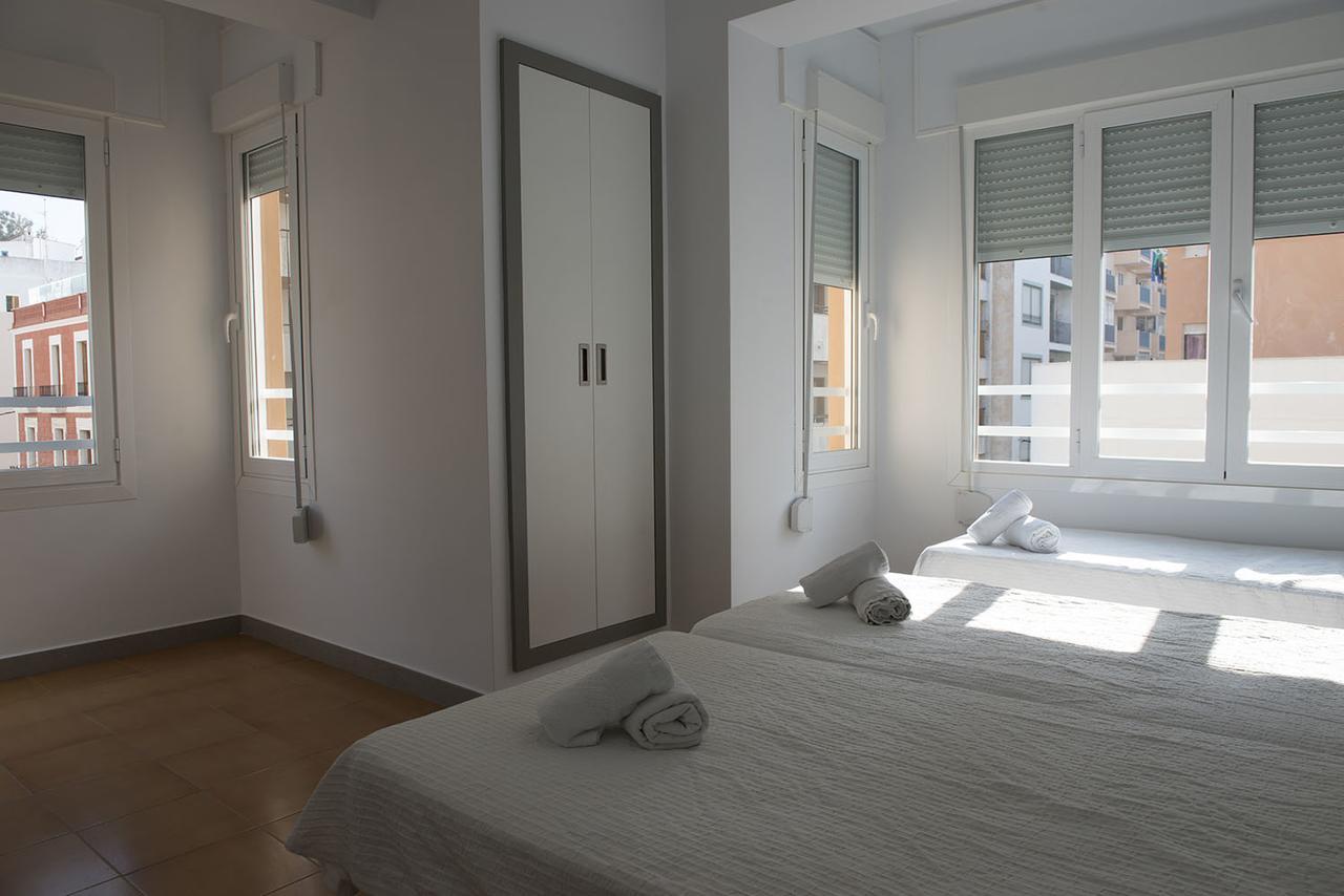 Hostal Ripoll Ibiza ภายนอก รูปภาพ
